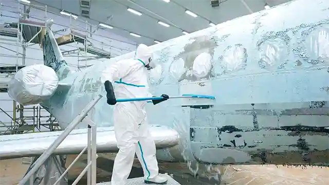 decapage peinture avion